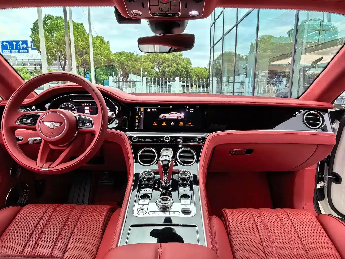 2022 Continental 4.0T GT V8 — миниатюра 14