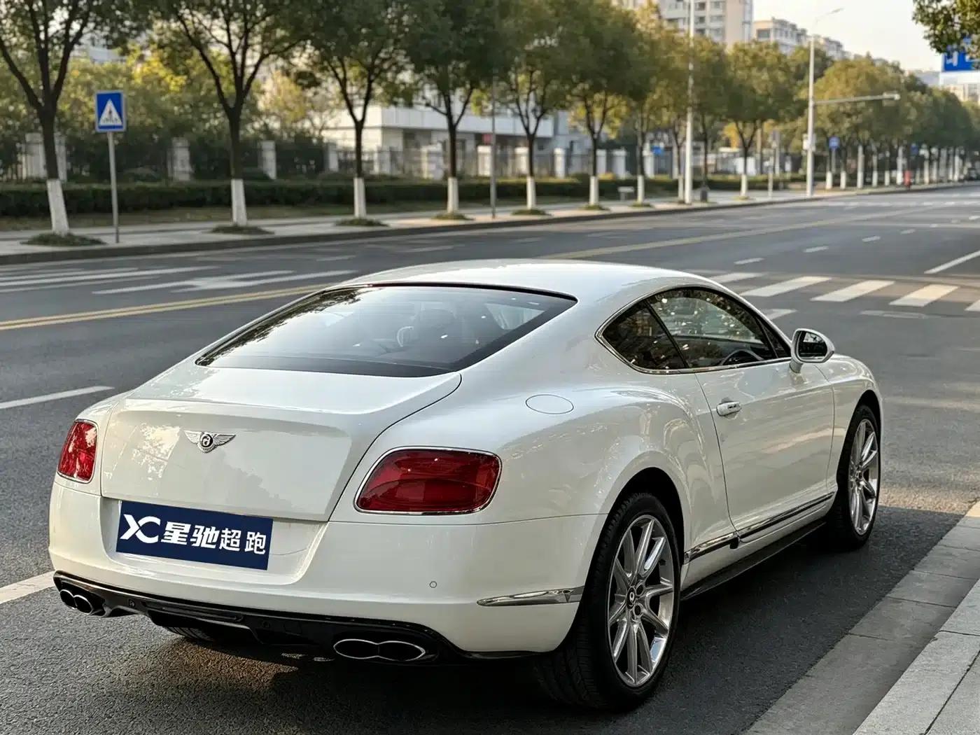 2014 Continental 4.0T GT V8 S Standard Edition — миниатюра 3