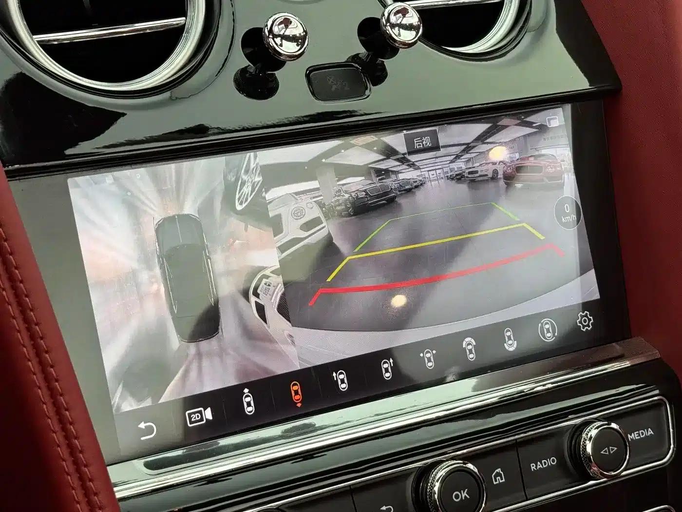 2017 Continental 4.0T GT V8 Convertible — миниатюра 12