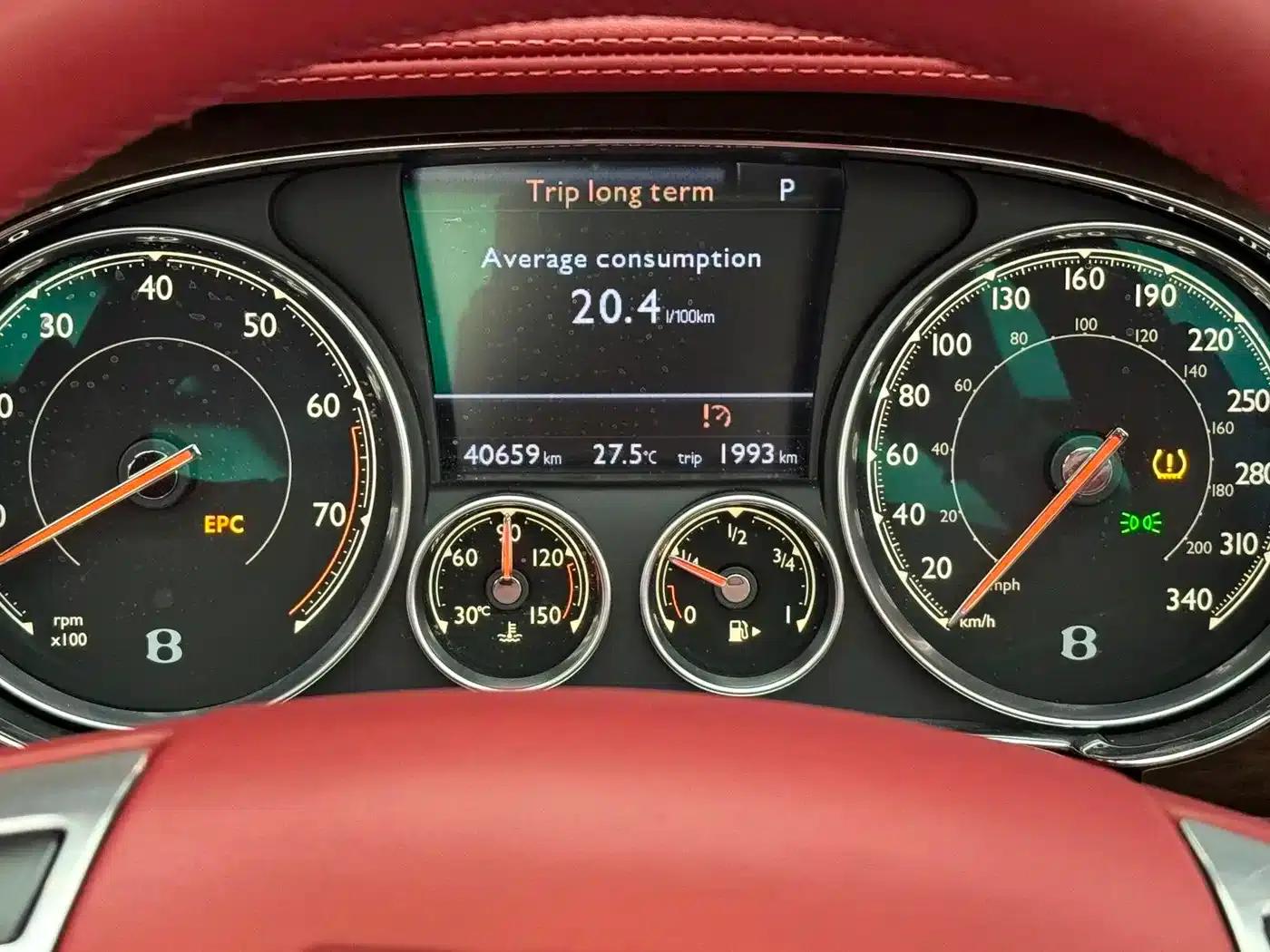 2017 Continental 4.0T GT V8 Convertible — миниатюра 10
