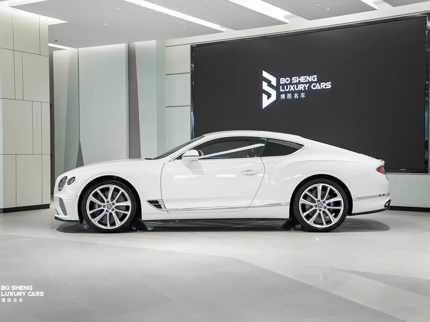 2020 Continental 4.0T GT V8 — миниатюра 3