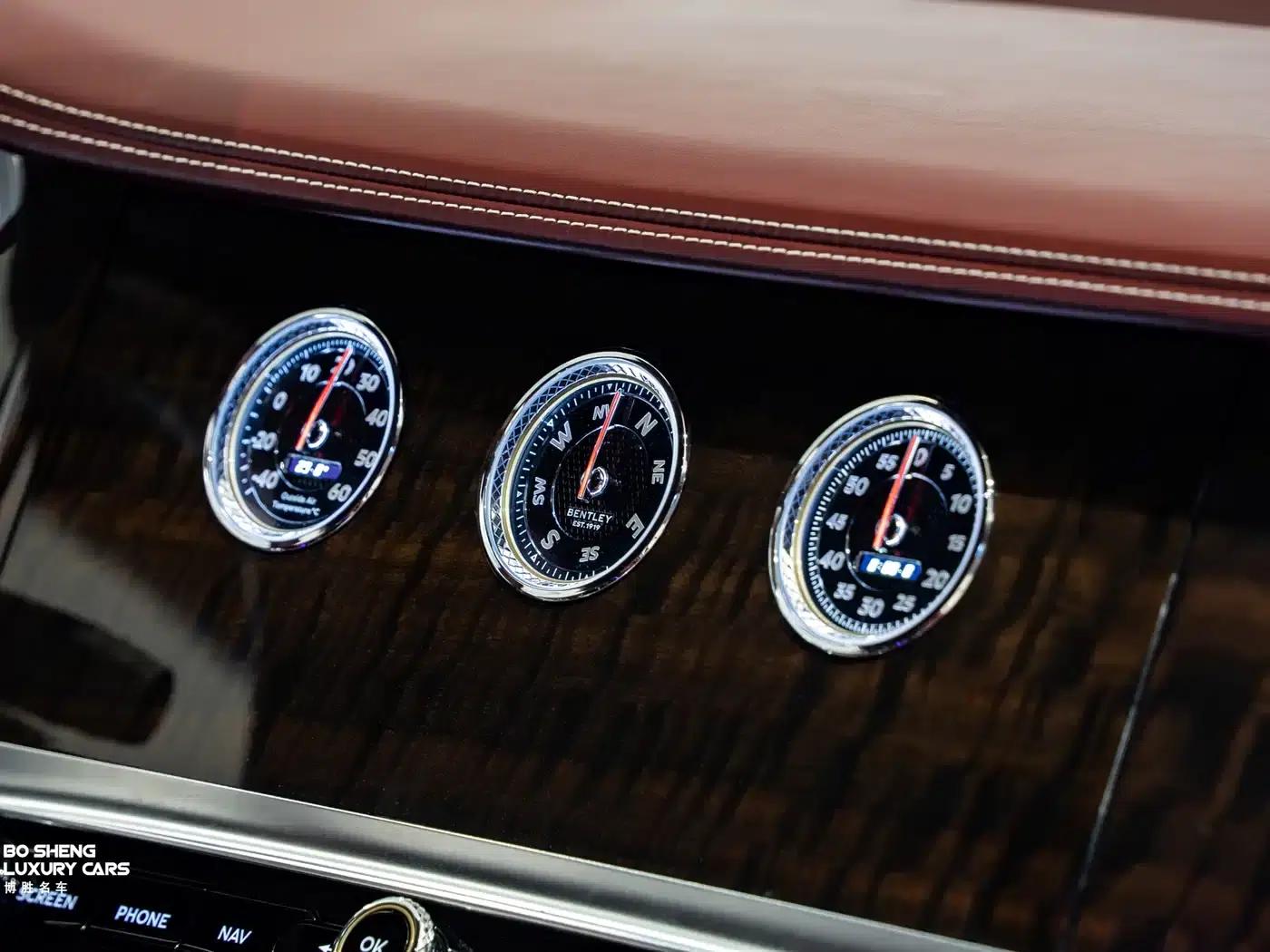2020 Continental 4.0T GT V8 — миниатюра 28