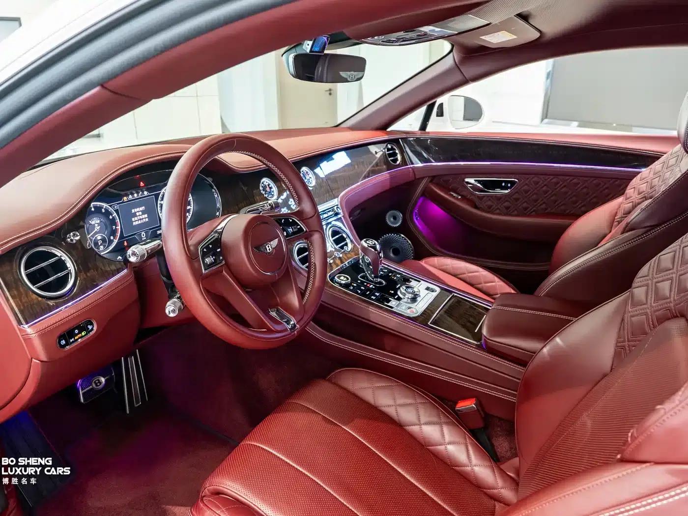 2020 Continental 4.0T GT V8 — миниатюра 34