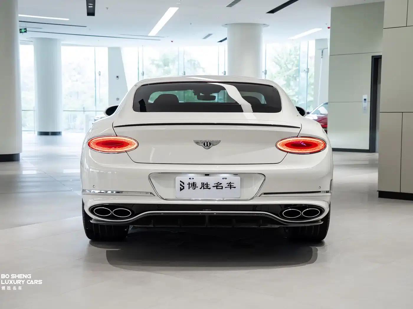 2020 Continental 4.0T GT V8 — миниатюра 43