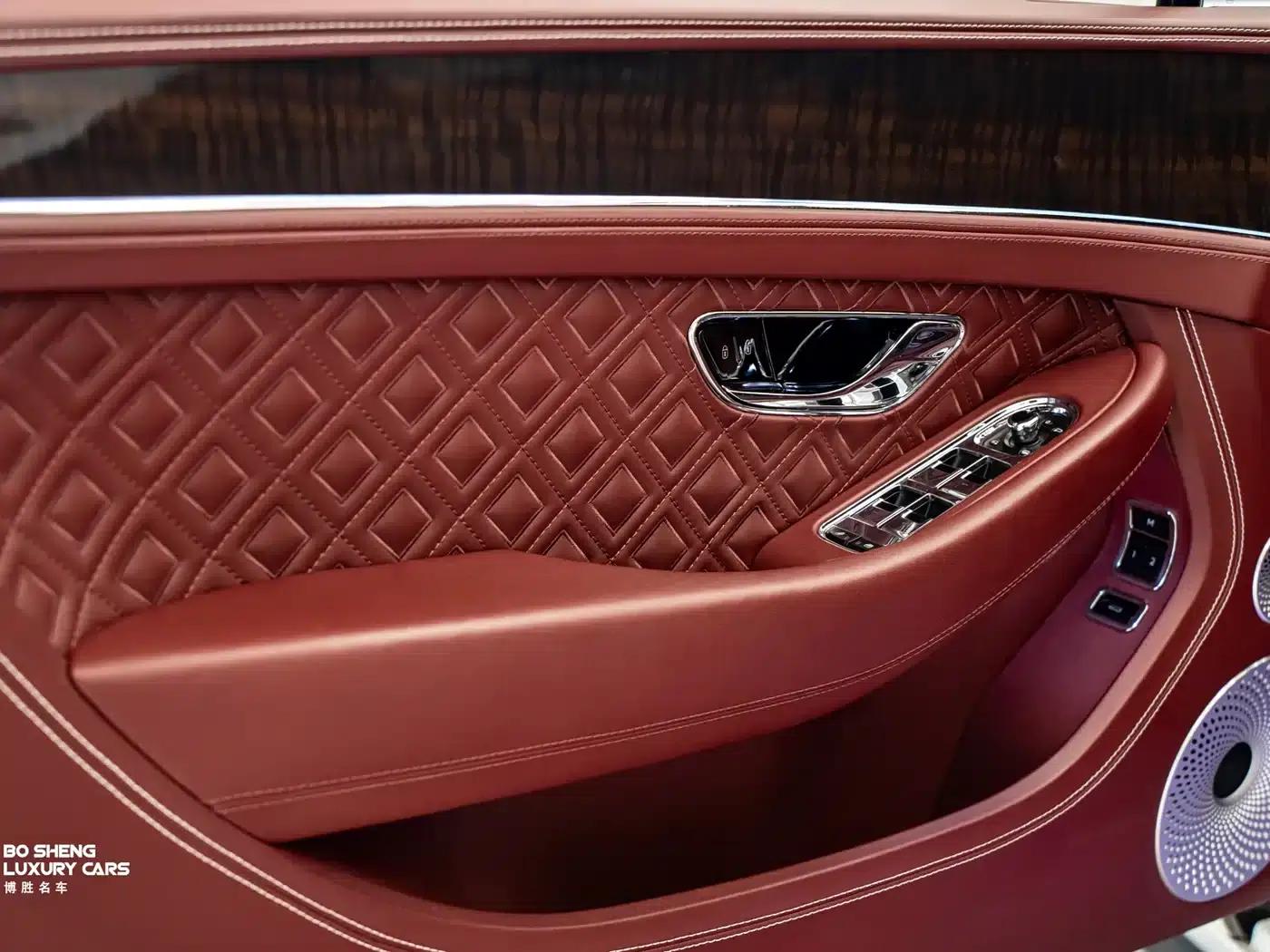 2020 Continental 4.0T GT V8 — миниатюра 8