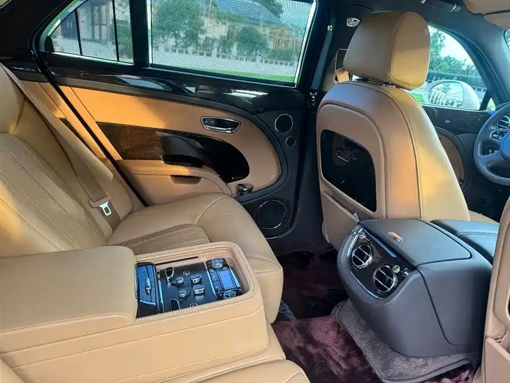 2013 Mulsanne 6.8T Mulliner Special Edition — миниатюра 11