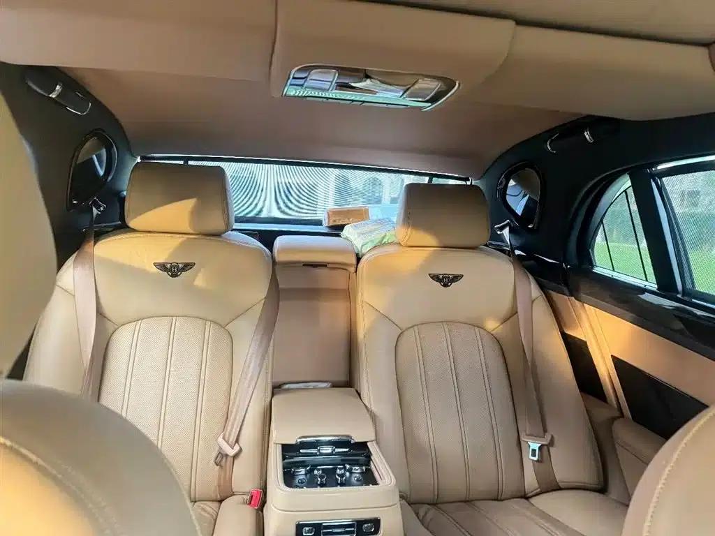 2013 Mulsanne 6.8T Mulliner Special Edition — миниатюра 12