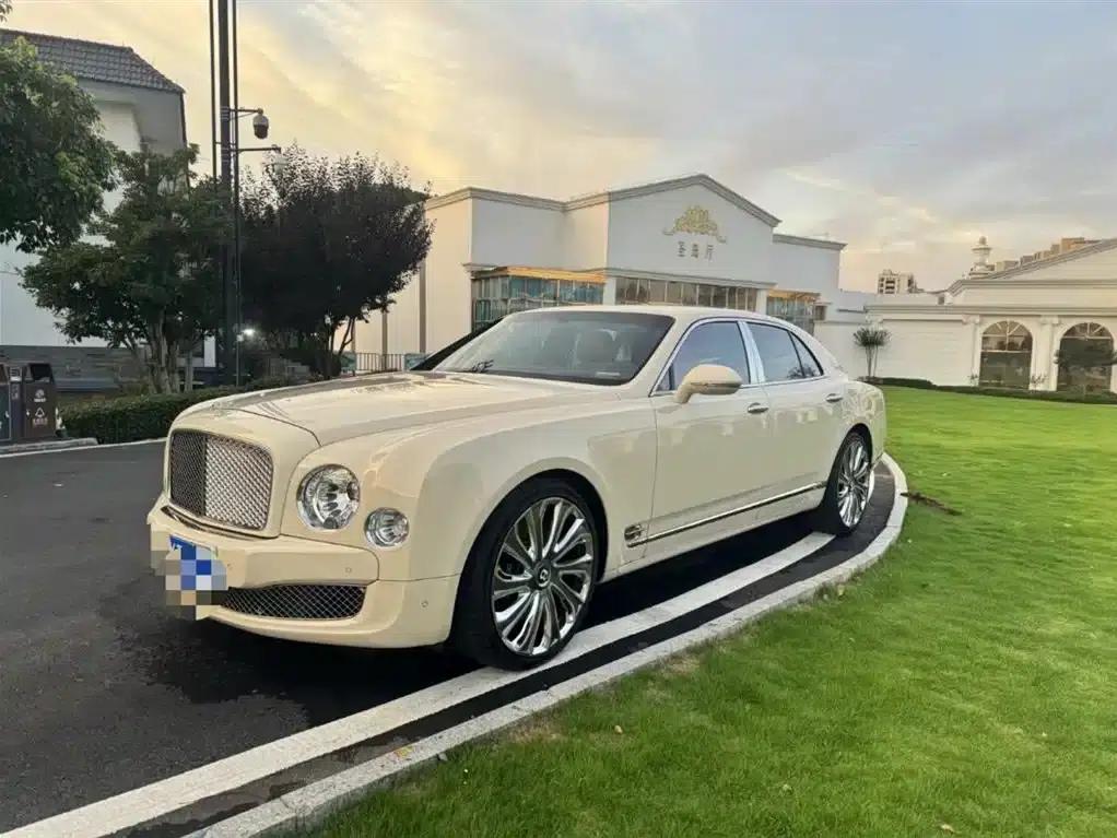 2013 Mulsanne 6.8T Mulliner Special Edition — миниатюра 4