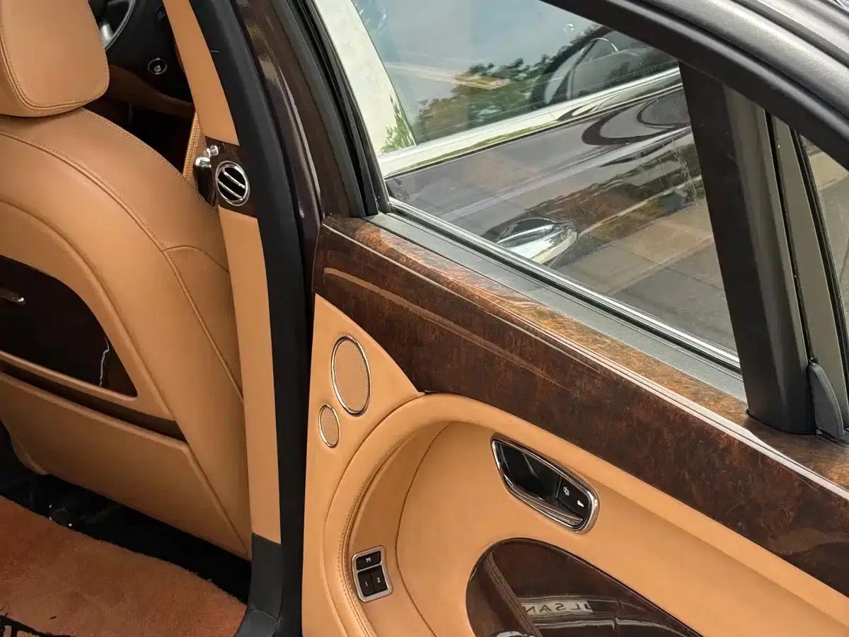 2013 Mulsanne 6.8T Mulliner Special Edition — миниатюра 13