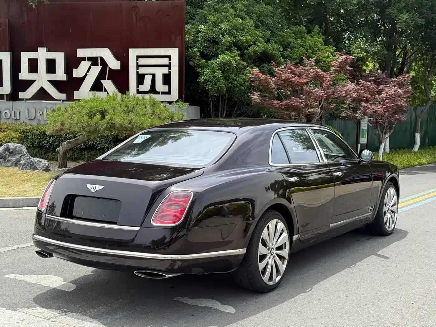 2013 Mulsanne 6.8T Mulliner Special Edition — миниатюра 7
