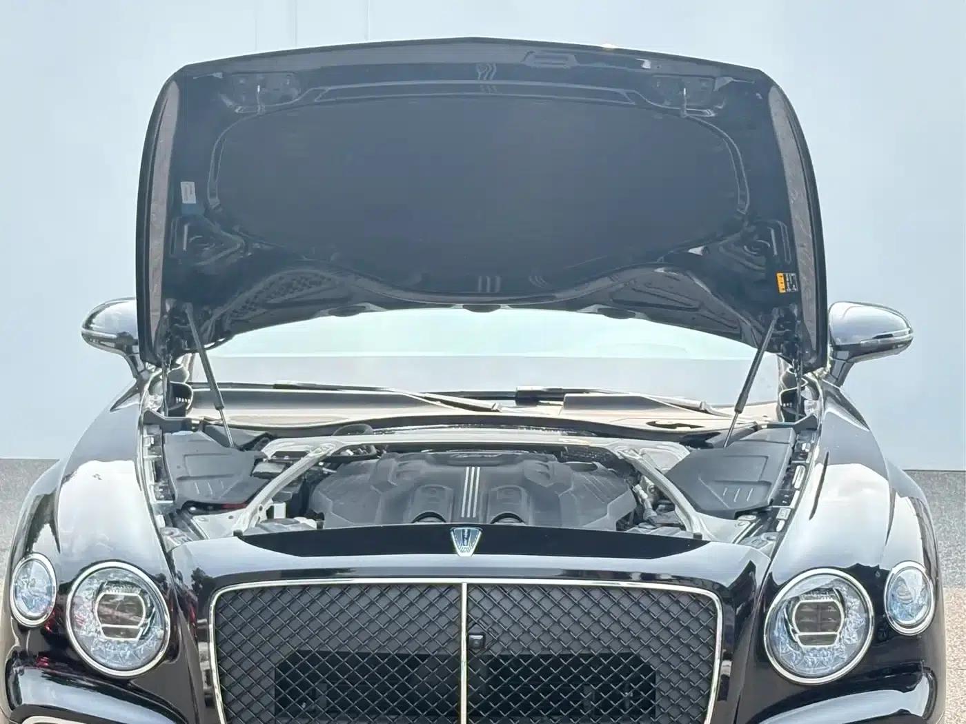 2024 Flying Spur Plug-in Hybrid 2.9T V6 Hybrid — миниатюра 21