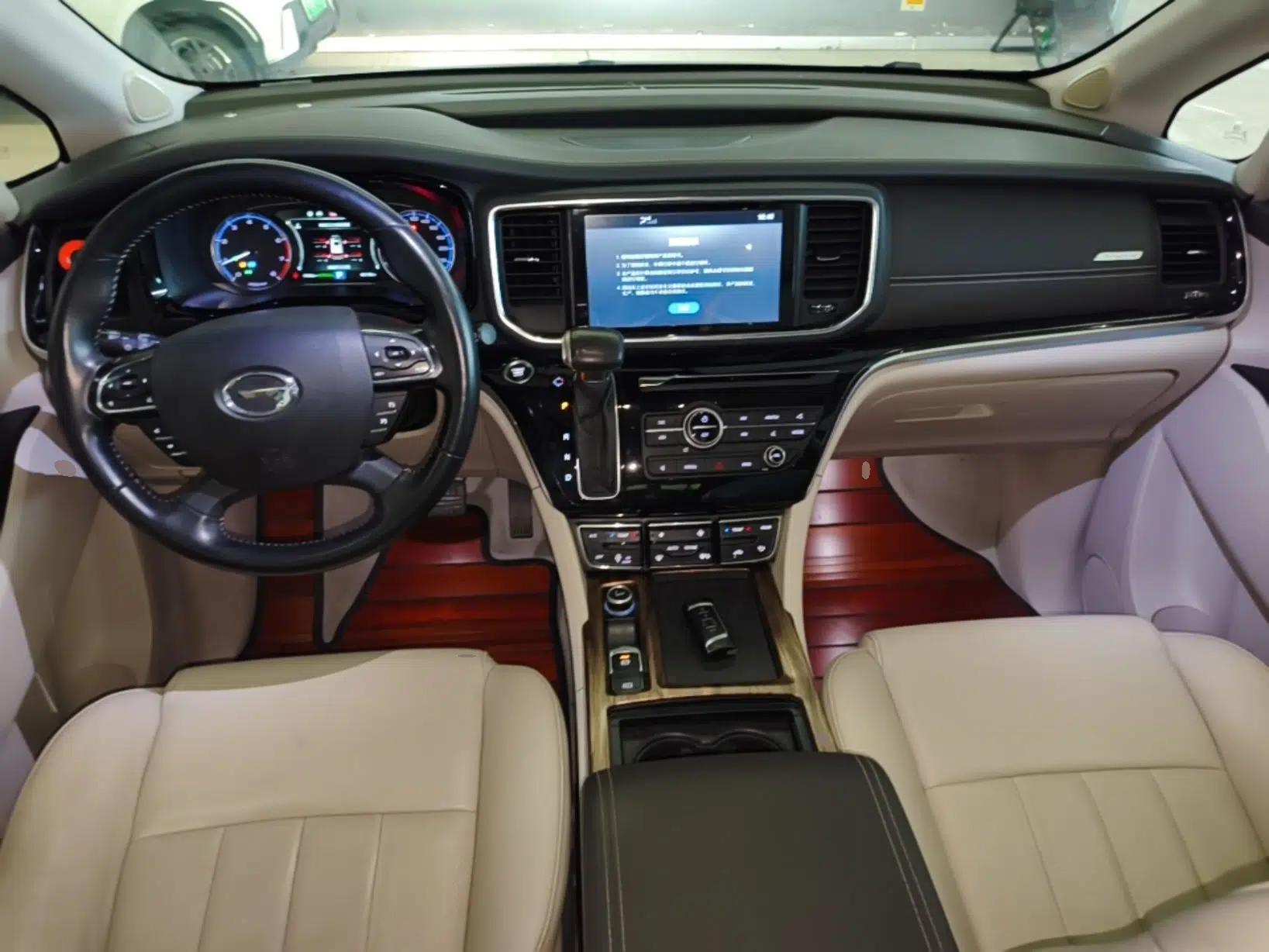 GAC Trumpchi M8 2018 320T Luxury Edition — миниатюра 12