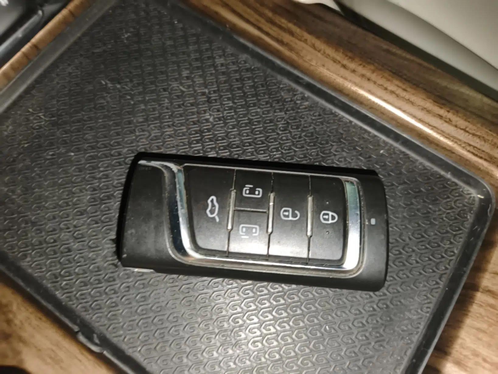 GAC Trumpchi M8 2018 320T Luxury Edition — миниатюра 22