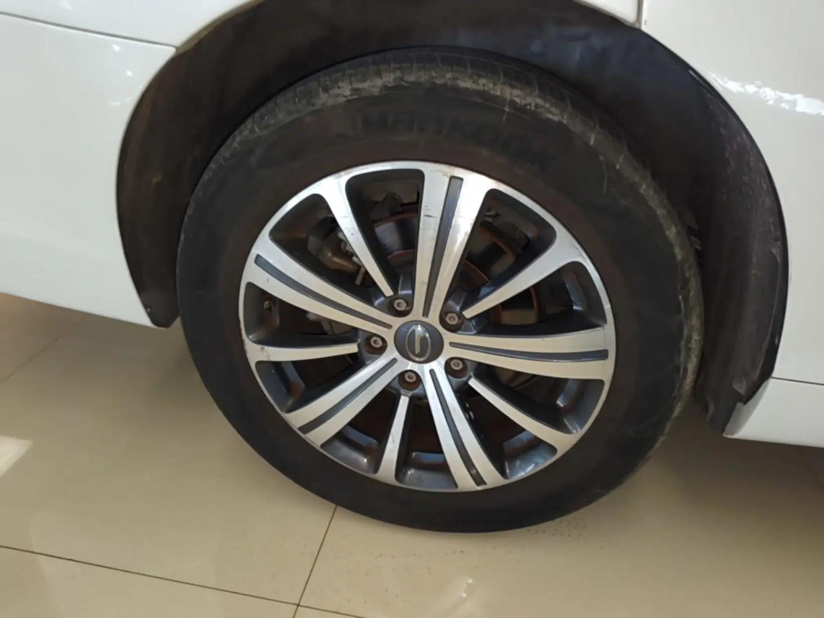 GAC Trumpchi M8 2018 320T Luxury Edition — миниатюра 10