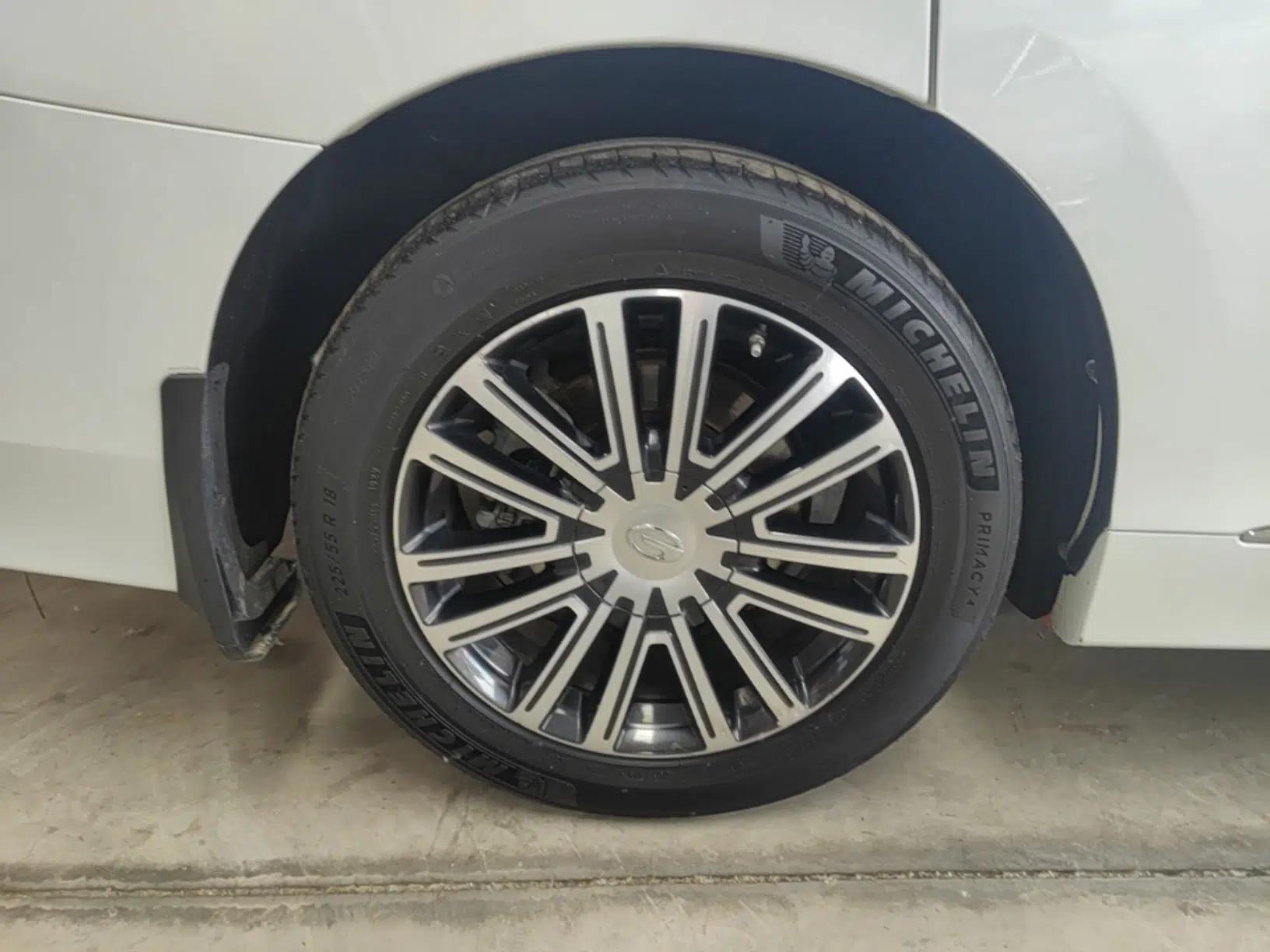 GAC Trumpchi M8 2023 Lingxiu Series 390T Prestige Edition — миниатюра 10