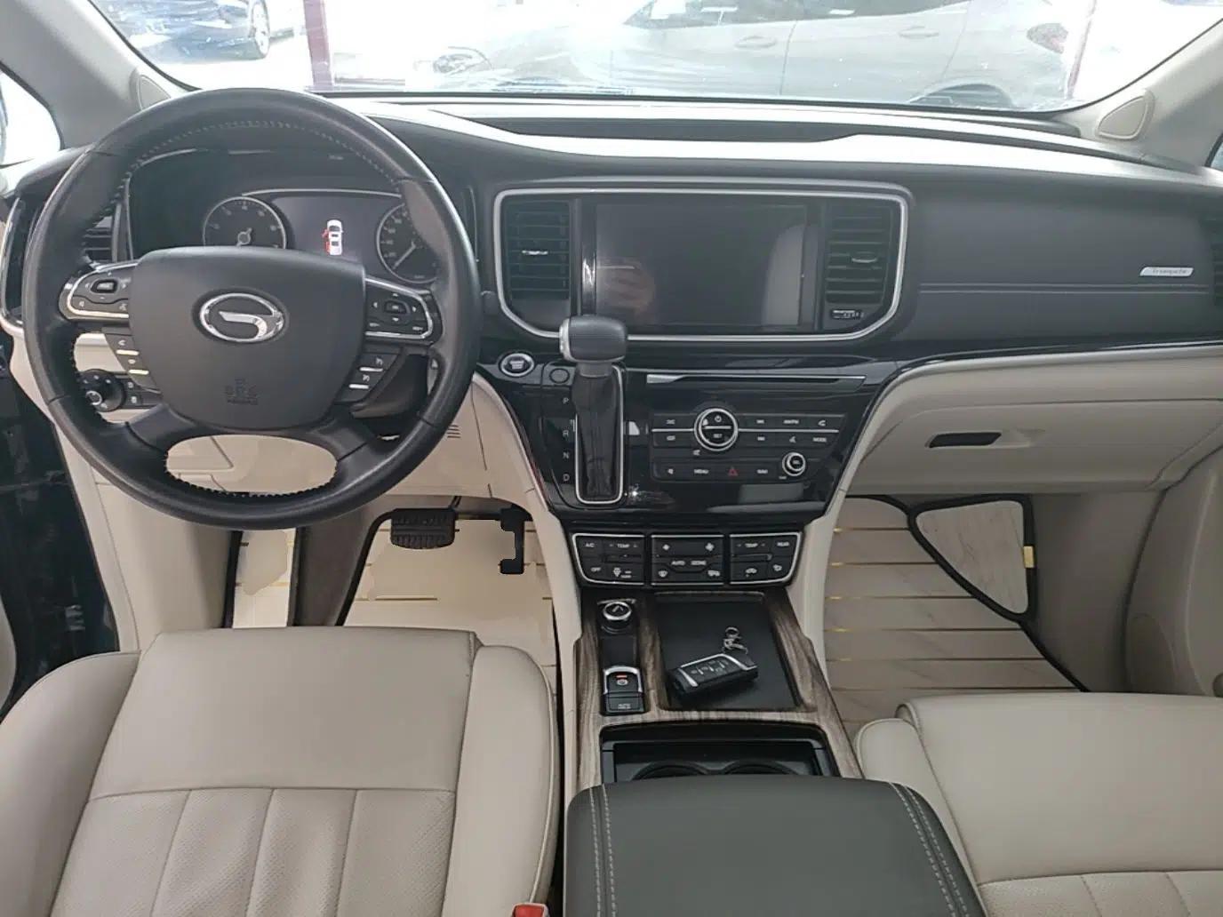 GAC Trumpchi M8 2018 320T Luxury Edition — миниатюра 13
