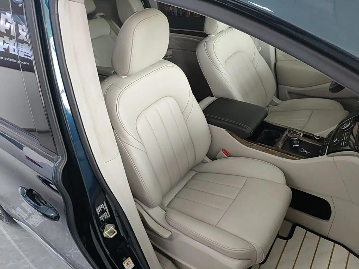 GAC Trumpchi M8 2018 320T Luxury Edition — миниатюра 23