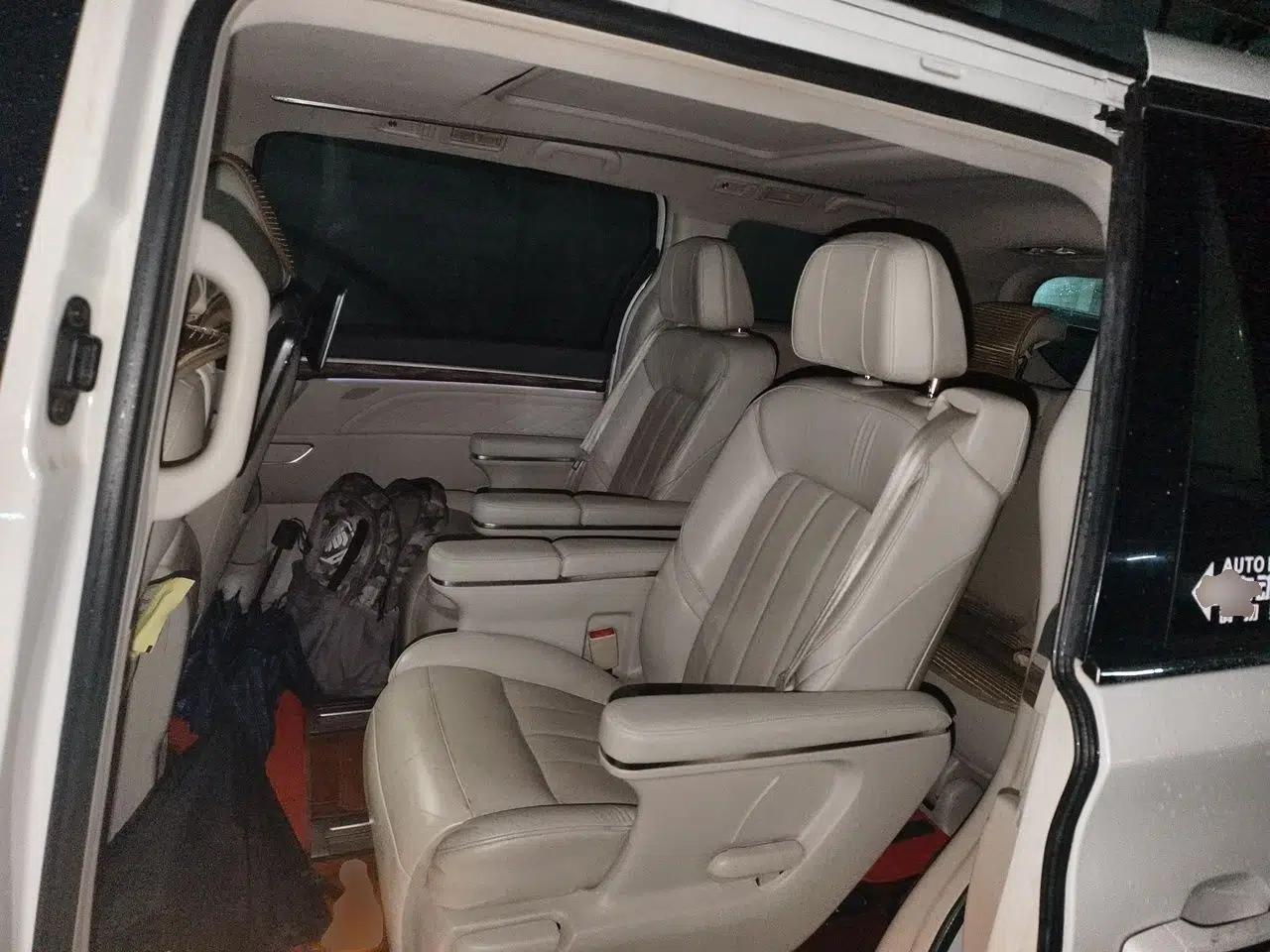 GAC Trumpchi M8 2018 320T Flagship Edition — миниатюра 18