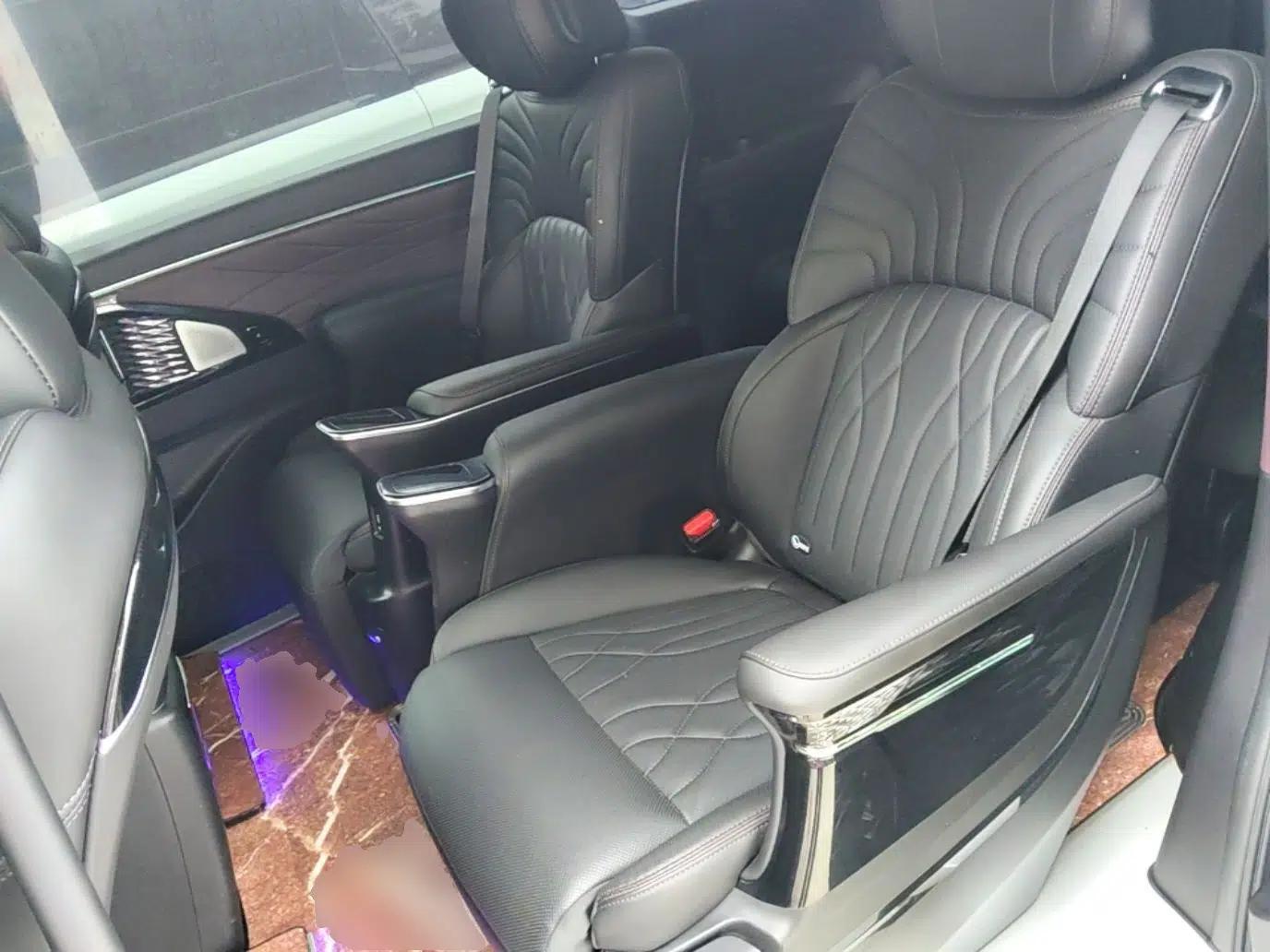 GAC Trumpchi M8 2024 Master Series 400T Ultimate Edition — миниатюра 20