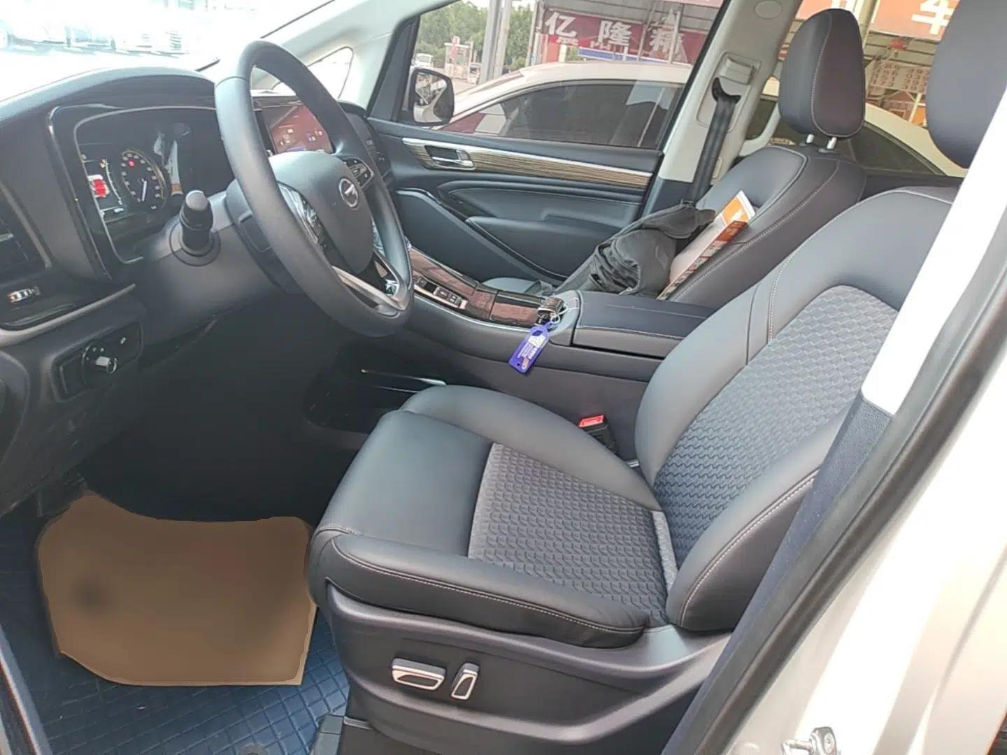 GAC Trumpchi M8 2024 Lingxiu Series 390T Luxury Edition — миниатюра 17