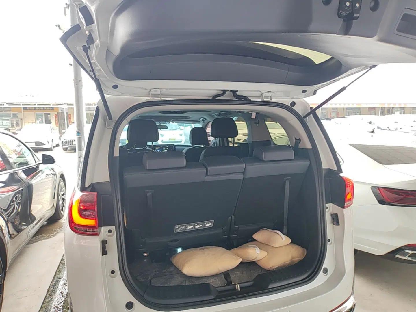 GAC Trumpchi M8 2024 Lingxiu Series 390T Luxury Edition — миниатюра 21