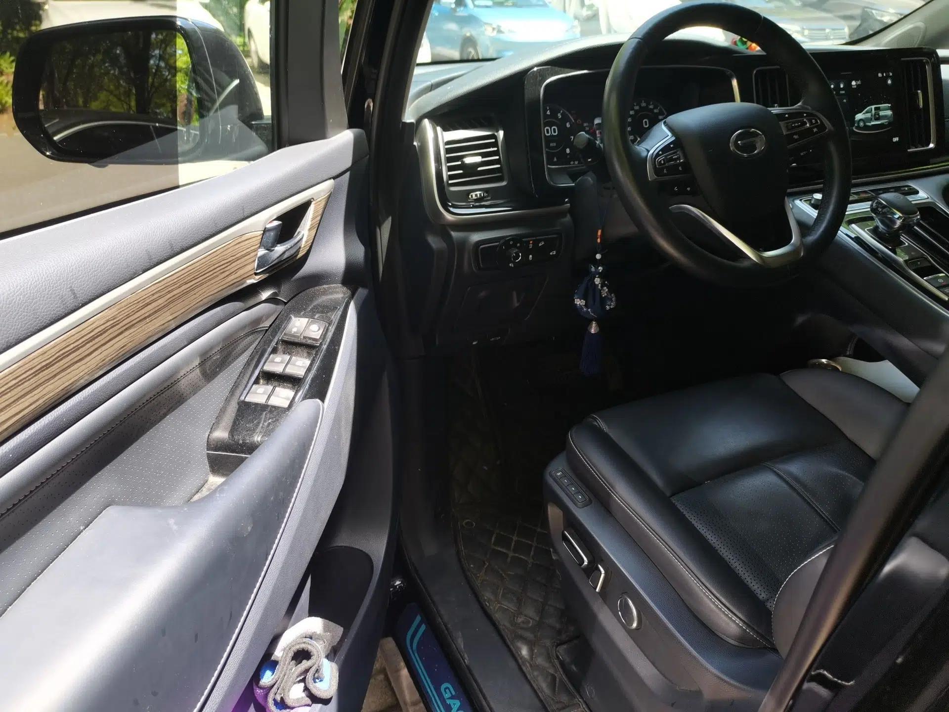 GAC Trumpchi M8 2023 Lingxiu Series 390T Ultimate Edition — миниатюра 17