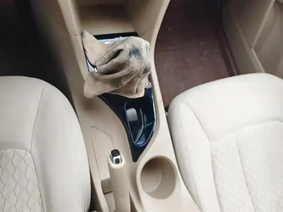 Baojun 730 2016 1.5L Manual Comfort 7-Seater National V Emission Standard — миниатюра 16