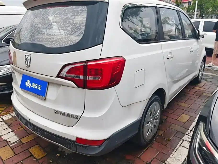 Baojun 730 2016 1.5L Manual Comfort 7-Seater National V Emission Standard — миниатюра 3