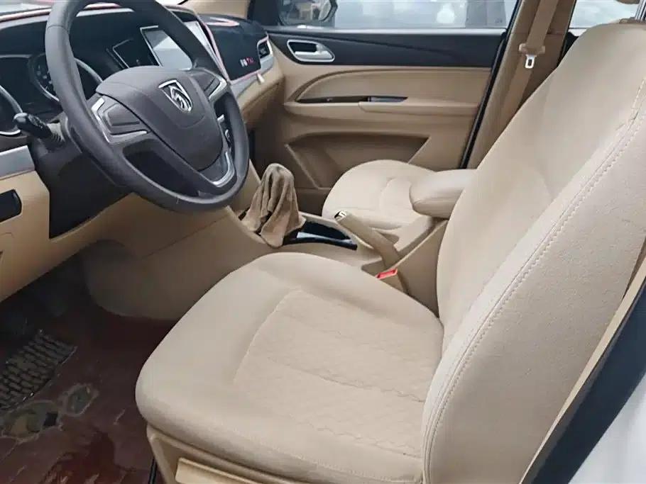 Baojun 730 2016 1.5L Manual Comfort 7-Seater National V Emission Standard — миниатюра 9