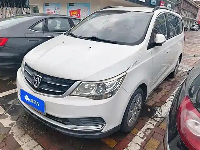 Baojun 730 2016 1.5L Manual Comfort 7-Seater National V Emission Standard