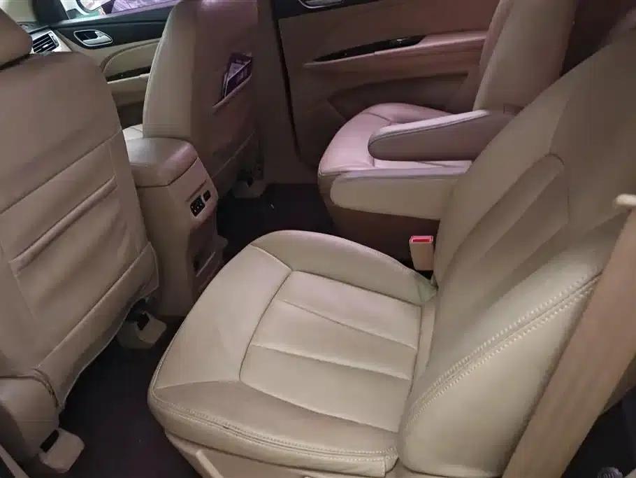Baojun 730 2016 1.5L Manual Value Edition 7-Seater National V Emission Standard — миниатюра 11
