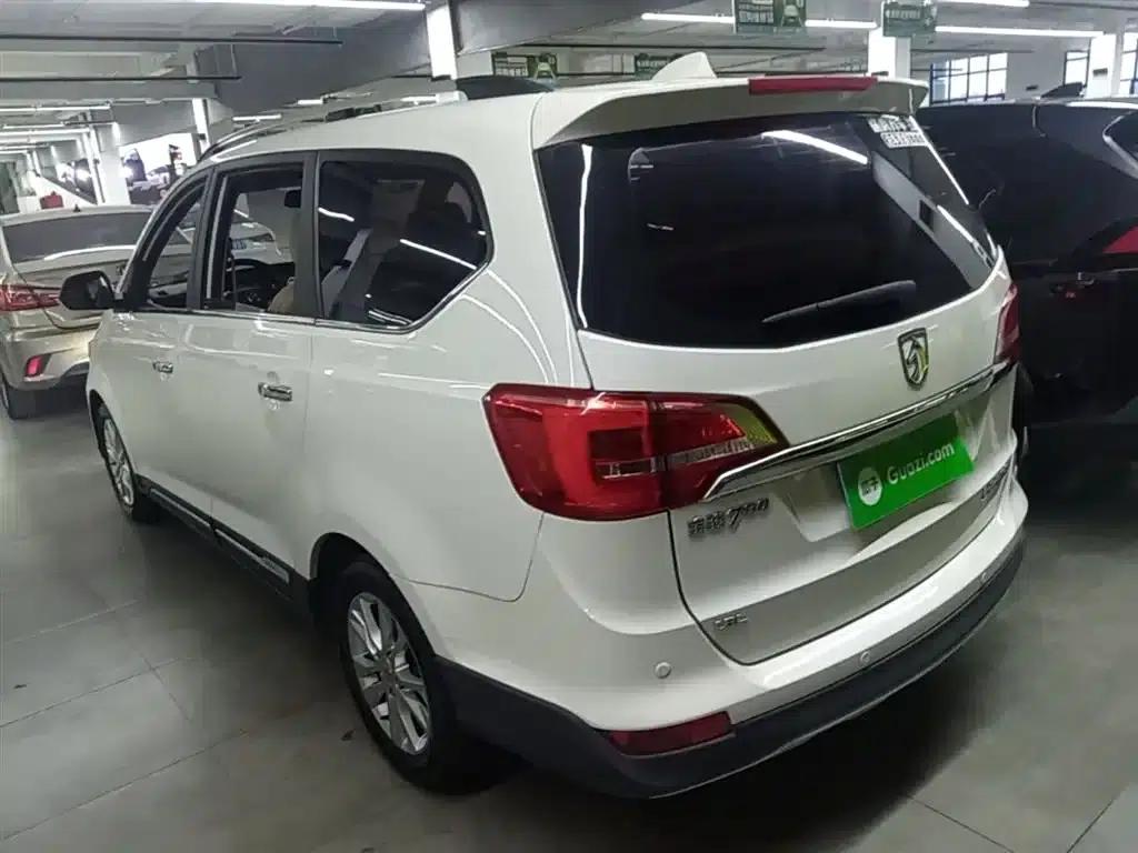 Baojun 730 2016 1.8L iAMT Luxury 7-seater — миниатюра 5