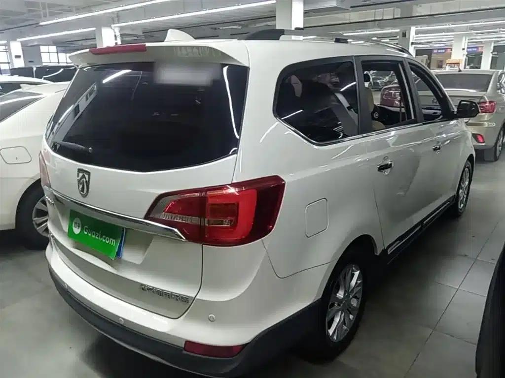 Baojun 730 2016 1.8L iAMT Luxury 7-seater — миниатюра 7