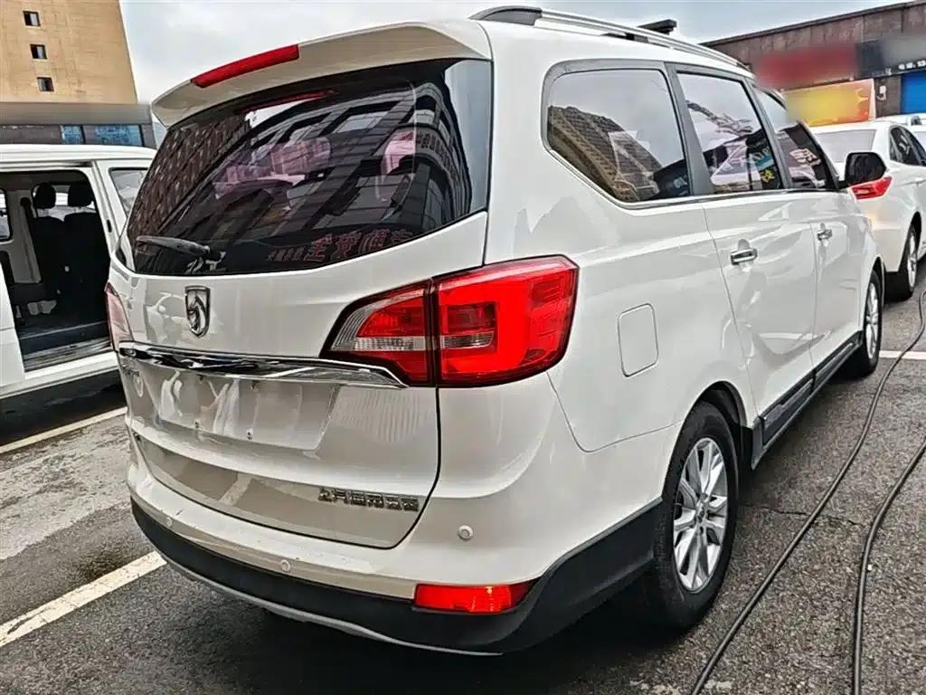 Baojun 730 2016 1.8L Manual Deluxe 7-Seater — миниатюра 7