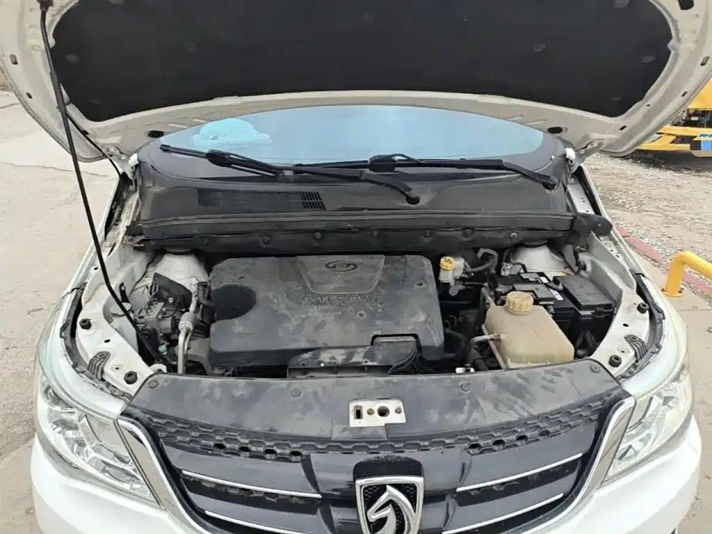 Baojun 730 2016 1.5L Manual Comfort 7-Seater National V Emission Standard — миниатюра 20