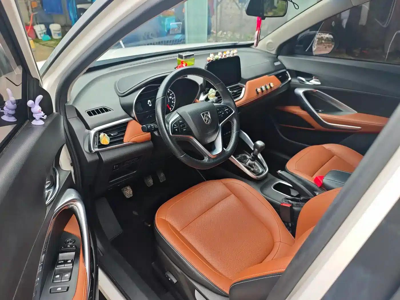 Baojun 510 2017 1.5L Manual Deluxe Edition — миниатюра 9