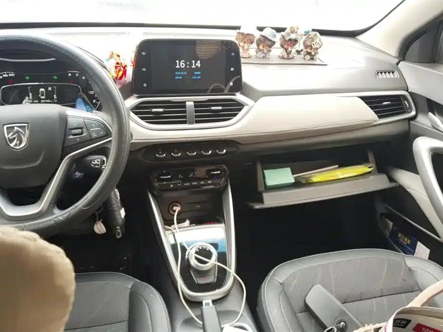 Baojun 510 2017 1.5L Automatic Fashion Edition — миниатюра 13
