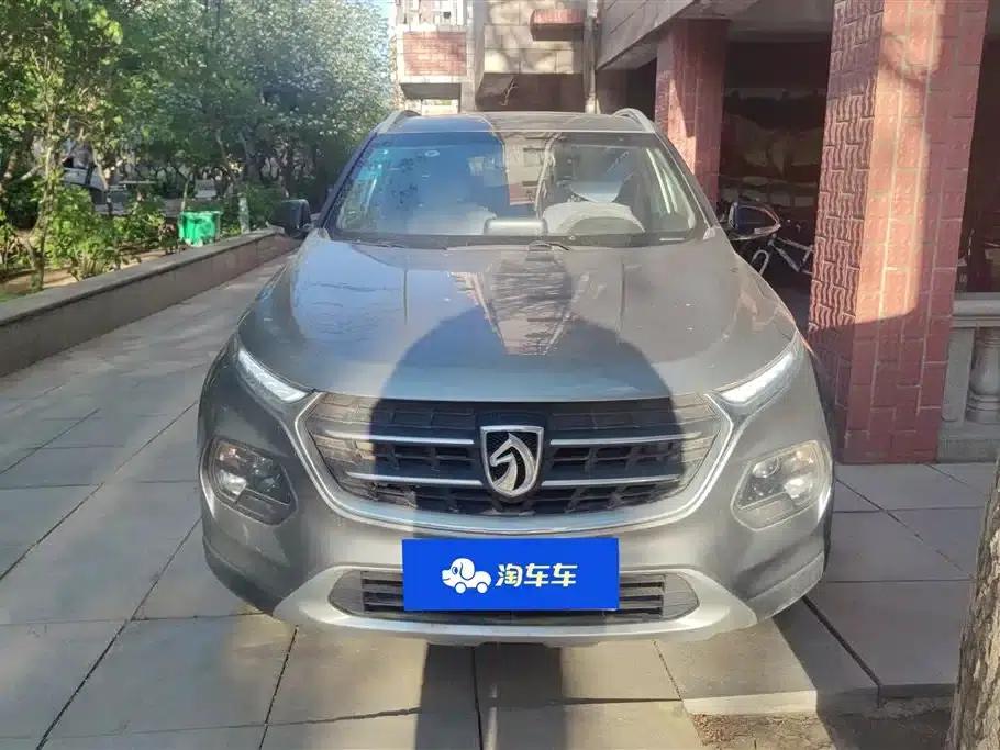 Baojun 510 2017 1.5L Manual Deluxe Edition — миниатюра 2