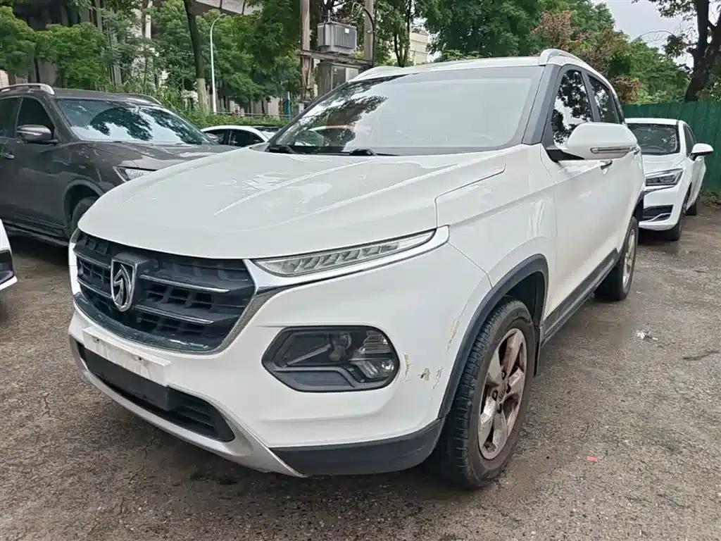 Baojun 510 2017 1.5L Manual Fashion Edition — миниатюра 2