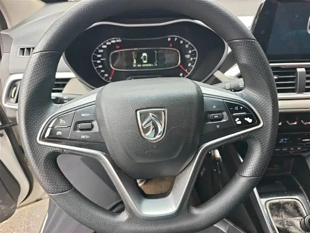 Baojun 510 2017 1.5L Manual Fashion Edition — миниатюра 11