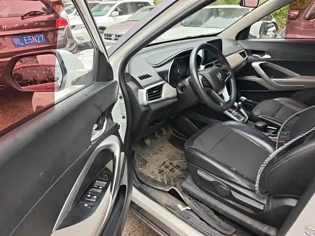 Baojun 510 2017 1.5L Manual Fashion Edition — миниатюра 16