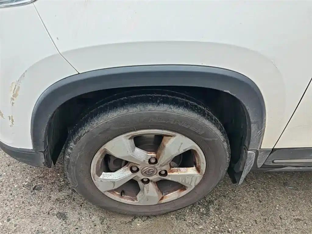 Baojun 510 2017 1.5L Manual Fashion Edition — миниатюра 23