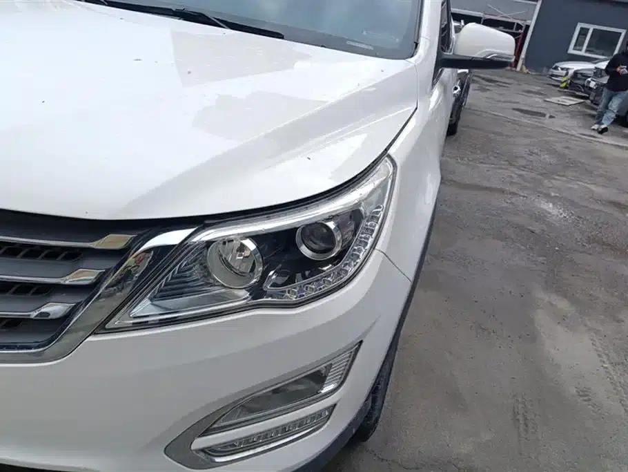 Baojun 560 2016 1.8L iAMT Elite — миниатюра 5