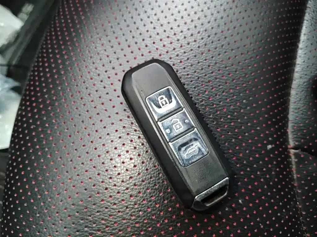 Baojun 560 2016 1.8L Manual Deluxe Edition — миниатюра 15
