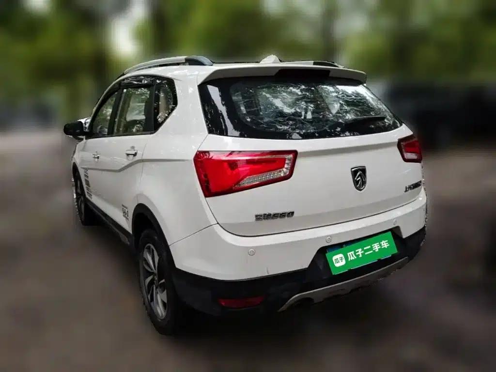 Baojun 560 2016 1.8L Manual Deluxe Edition — миниатюра 9