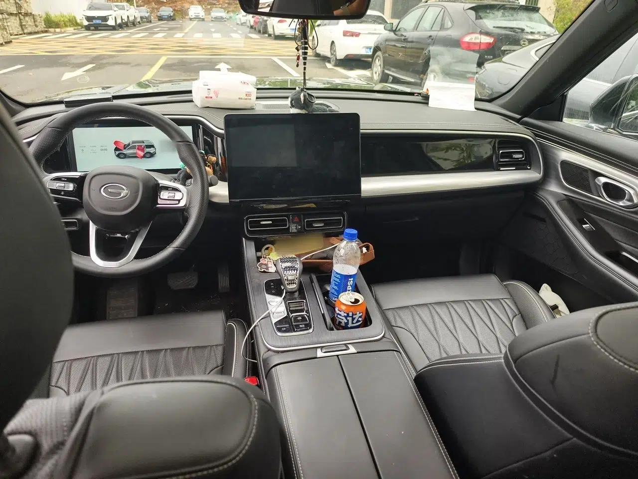 GAC Trumpchi GS8 2025 Linghang Series 2.0 TGDI Two-Wheel-Drive Luxury Edition 5 Seats — миниатюра 10
