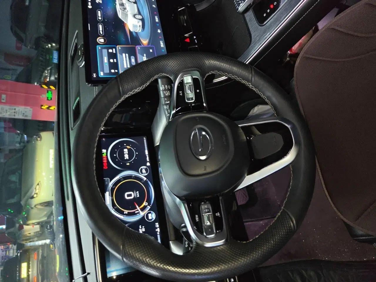 GAC Trumpchi GS8 2022 Flagship Series 2.0 TGDI Two-Wheel-Drive Prestige Edition (7 Seats) — миниатюра 11