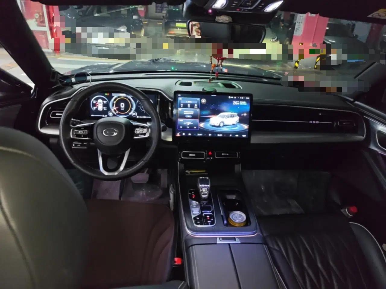 GAC Trumpchi GS8 2022 Flagship Series 2.0 TGDI Two-Wheel-Drive Prestige Edition (7 Seats) — миниатюра 10