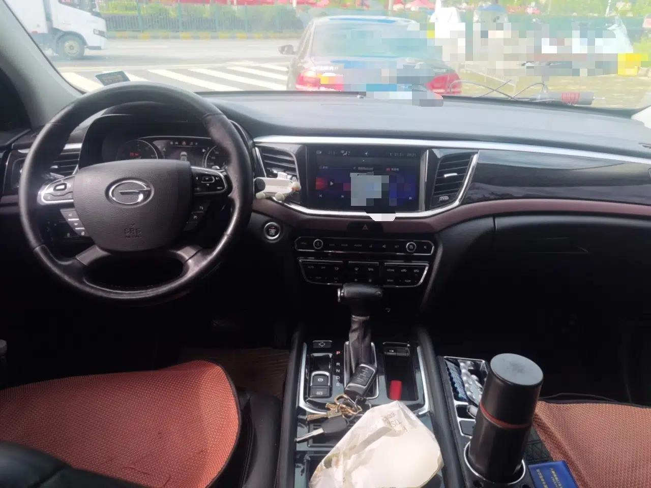 GAC Trumpchi GS8 2017 320T Two-Wheel Drive Luxury Smart Connectivity Version (7 Seats) — миниатюра 10