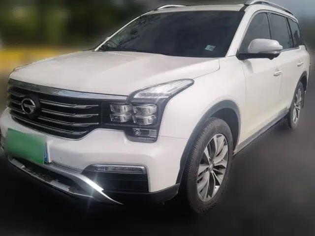 GAC Trumpchi GS8 2017 320T Two-Wheel Drive Luxury Smart Connectivity Version (7 Seats)